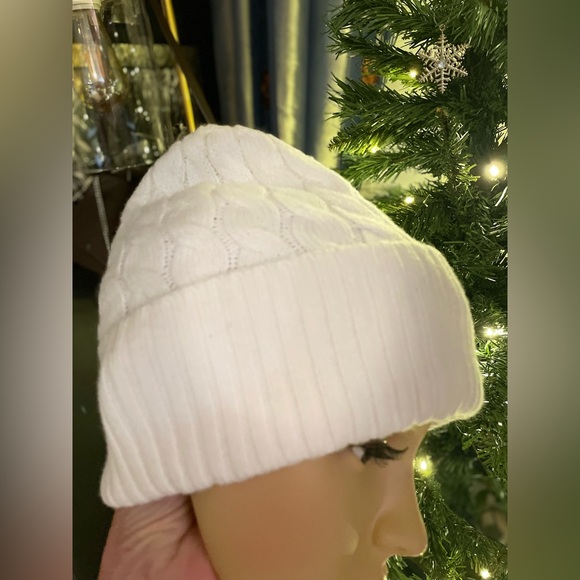 Coach White Knit Beanie with Gold Logo - Picture 4 of 16